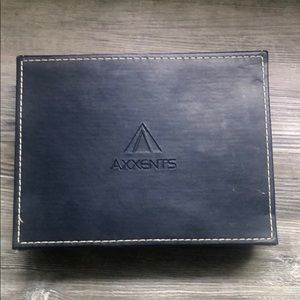 Corkscrew bottle opener set